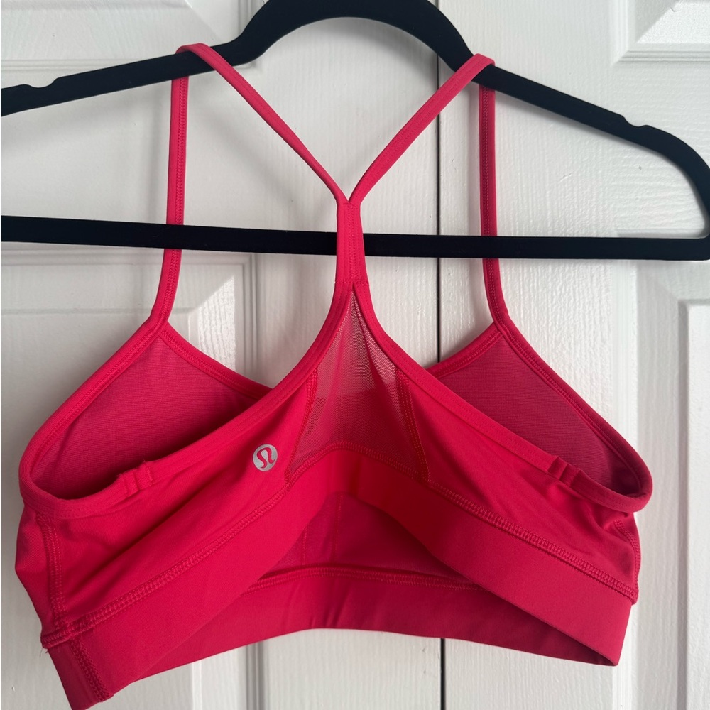 Lululemon Athletica Pink Sports Bra Moisture-Wicking Comfort